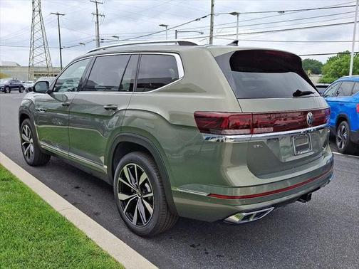 2025 Volkswagen Atlas 2.0T SEL Premium R-Line 4MOTION