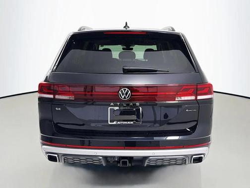 2026 Volkswagen Atlas Peak Edition