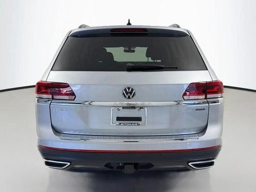 Pyrite Silver Metallic 2023 Volkswagen Atlas 3.6L SE w/Technology