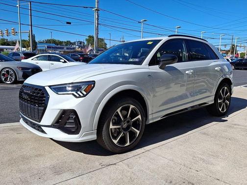 2025 Audi Q3 45 S line Premium Plus