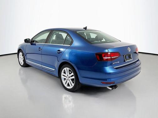 2017 Volkswagen Jetta 1.8T SEL