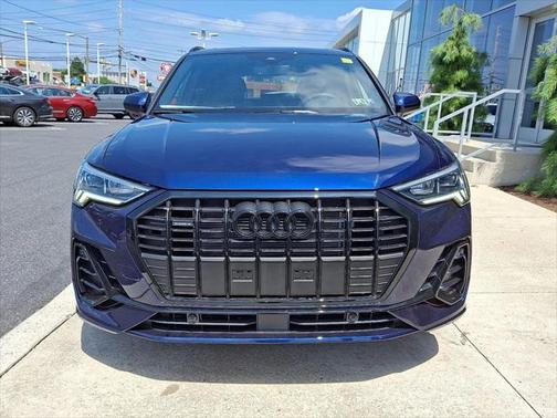 2025 Audi Q3 Premium 45 TFSI S line quattro Tiptronic