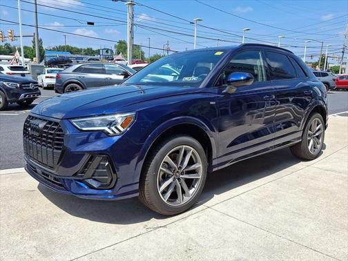 2025 Audi Q3 Premium 45 TFSI S line quattro Tiptronic