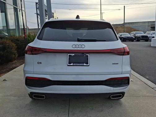 2025 Audi Q5 Premium Plus TFSI quattro S tronic