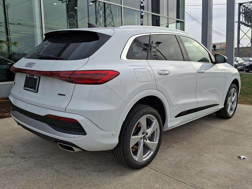 2025 Audi Q5 Premium Plus TFSI quattro S tronic