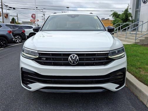 2022 Volkswagen Tiguan 2.0T SE R-Line Black 4MOTION
