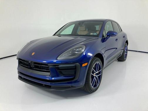 2025 Porsche Macan AWD