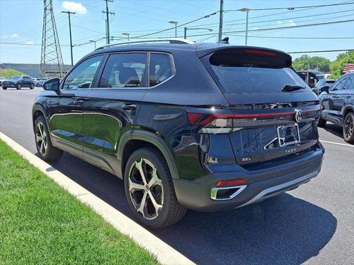 2025 Volkswagen Taos 1.5T SEL
