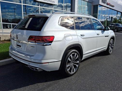 2022 Volkswagen Atlas 3.6L SEL Premium