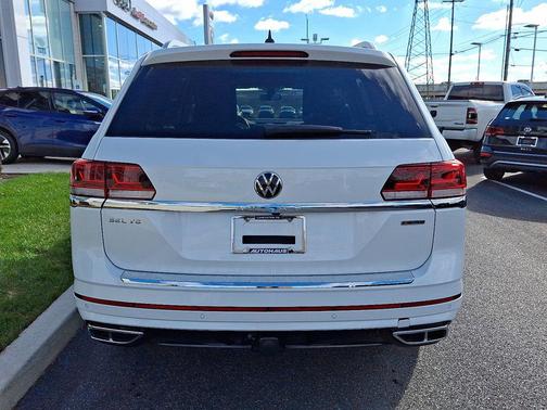 2022 Volkswagen Atlas 3.6L SEL Premium