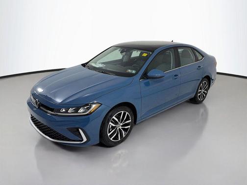 Monterey Blue Pearl 2027 Volkswagen Jetta 1.4T SE