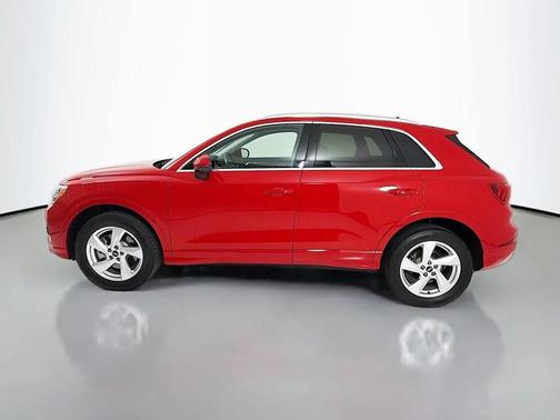 Tango Red Metallic 2021 Audi Q3 40 Premium