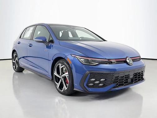 2025 Volkswagen Golf GTI 2.0T SE DSG