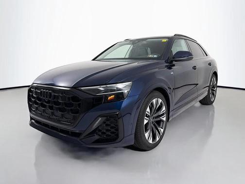 2025 Audi Q8 55 Premium Plus