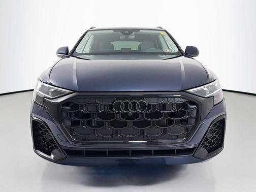 2025 Audi Q8 55 Premium Plus