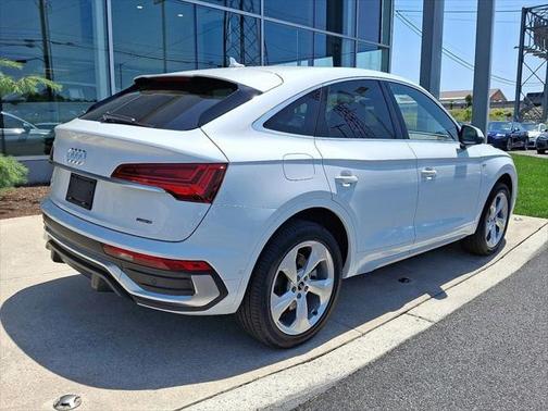 2024 Audi Q5 45 S line Prestige
