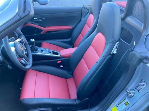 2024 Porsche 718 Boxster S