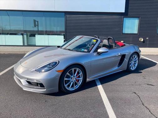 2024 Porsche 718 Boxster S