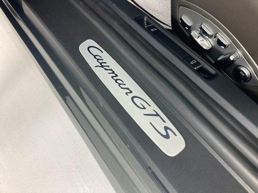2025 Porsche 718 Cayman GTS 4.0