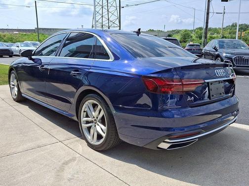 2022 Audi A4 45 S line Premium Plus