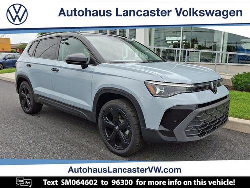 2025 Volkswagen Taos 1.5T SE Black