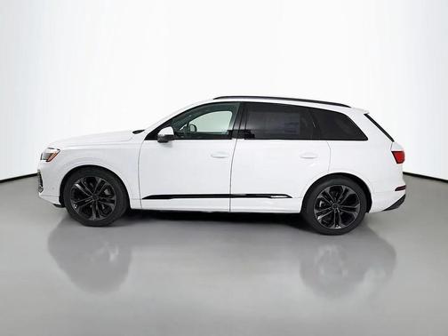 Glacier White Metallic 2026 Audi Q7 55 Premium Plus