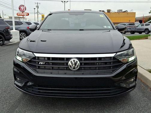 2019 Volkswagen Jetta 1.4T R-Line