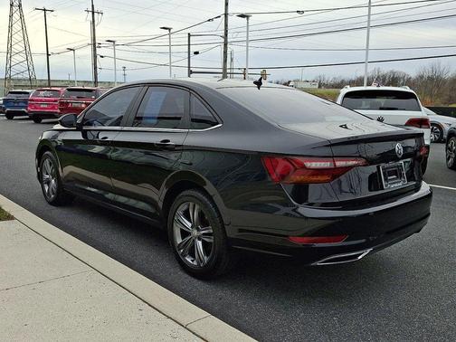 2019 Volkswagen Jetta 1.4T R-Line