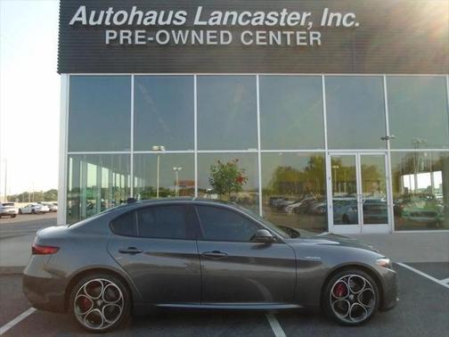 2022 Alfa Romeo Giulia Veloce