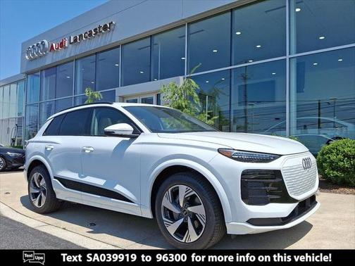 2025 Audi Q6 e-tron Premium Plus quattro