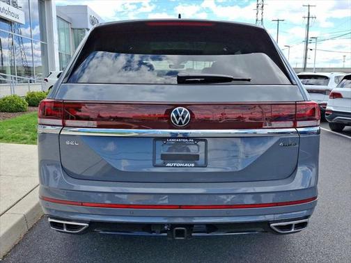2025 Volkswagen Atlas 2.0T SEL Premium R-Line 4MOTION