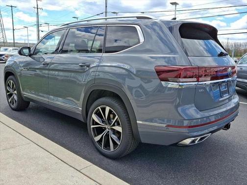 2025 Volkswagen Atlas 2.0T SEL Premium R-Line 4MOTION