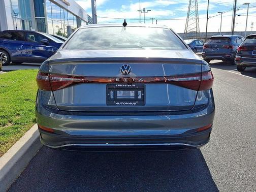 2026 Volkswagen Jetta 1.4T SE