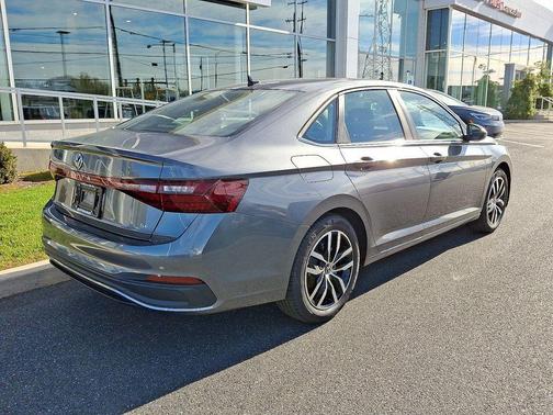 2026 Volkswagen Jetta 1.4T SE