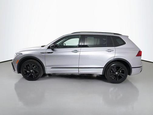 Pyrite Silver Metallic 2024 Volkswagen Tiguan 2.0T SE R-Line Black 4MOTION