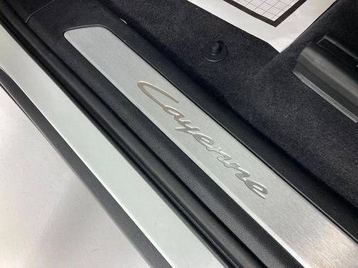 2024 Porsche Cayenne Cayenne