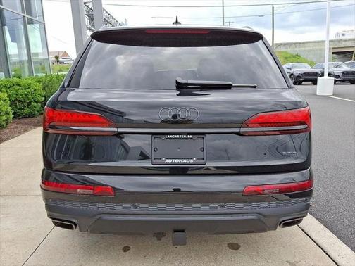 2025 Audi Q7 55 Premium Plus
