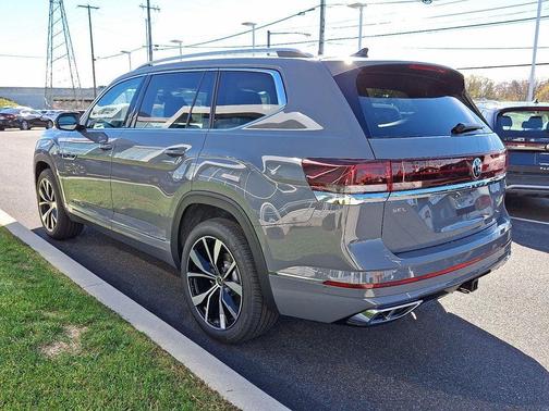 2026 Volkswagen Atlas 2.0T SEL Premium R-Line 4MOTION