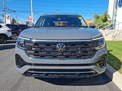 2026 Volkswagen Atlas 2.0T SEL Premium R-Line 4MOTION