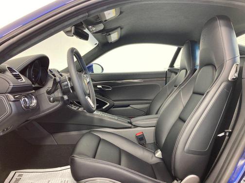 2025 Porsche 718 Cayman GTS 4.0