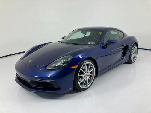 2025 Porsche 718 Cayman GTS 4.0