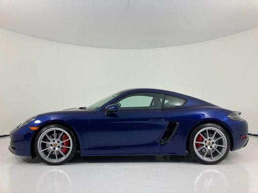 2025 Porsche 718 Cayman GTS 4.0