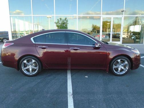 2010 Acura TL Technology
