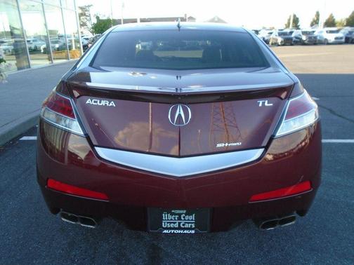 2010 Acura TL Technology