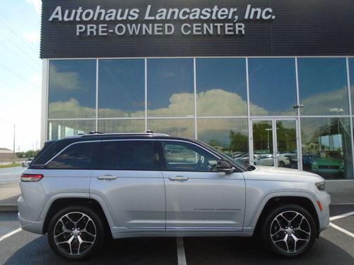 2022 Jeep Grand Cherokee 4xe Summit Reserve