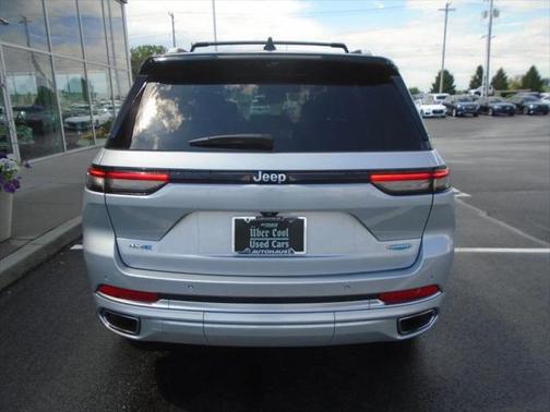 2022 Jeep Grand Cherokee 4xe Summit Reserve