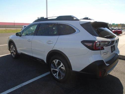 2021 Subaru Outback Touring