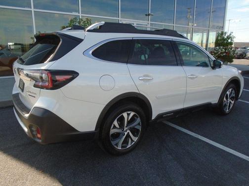 2021 Subaru Outback Touring