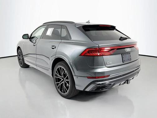 2023 Audi Q8 55 Prestige