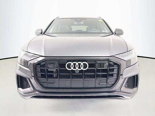 2023 Audi Q8 55 Prestige